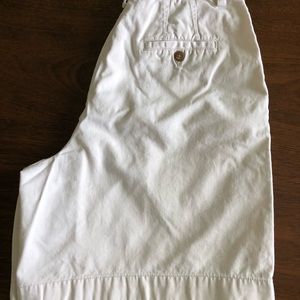Women’s GAP Khaki shorts